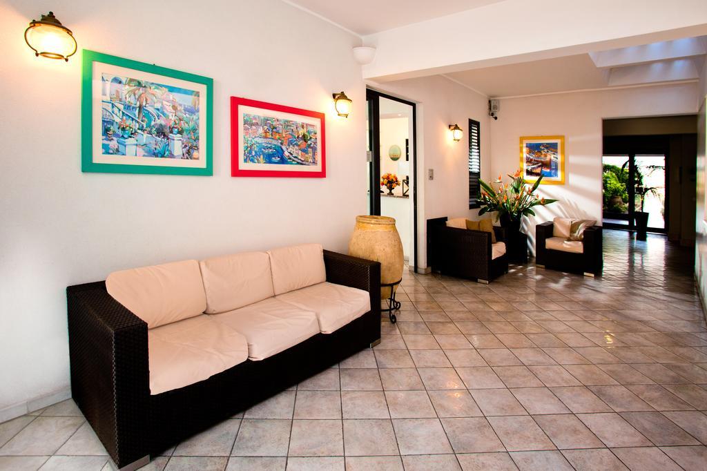Residence Sant'Anna Pietra Ligure Kültér fotó