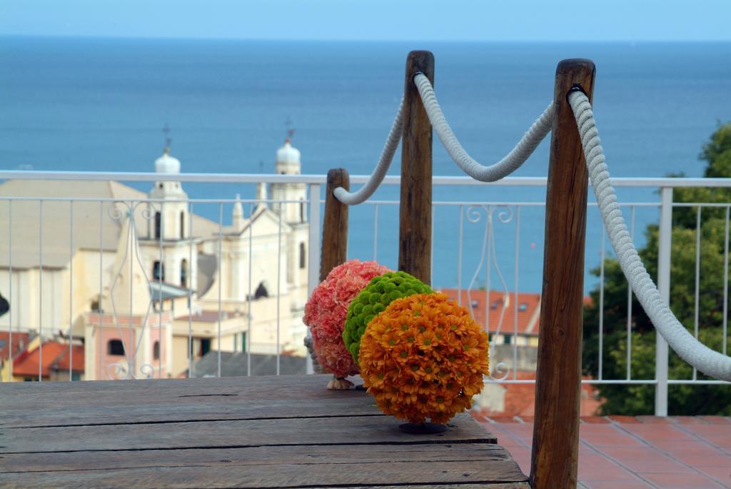 Residence Sant'Anna Pietra Ligure Kültér fotó