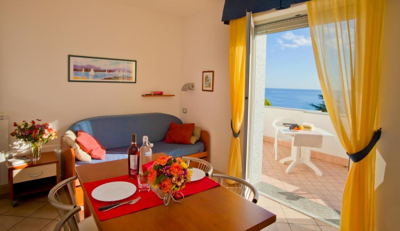 Residence Sant'Anna Pietra Ligure Kültér fotó